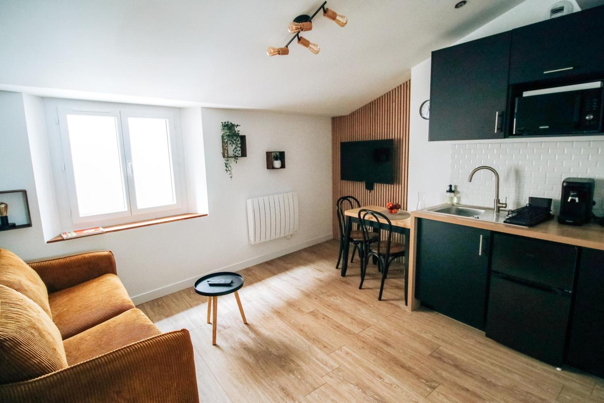 -Le Toit Terrasse - Lägenhet Riez Exteriör bild